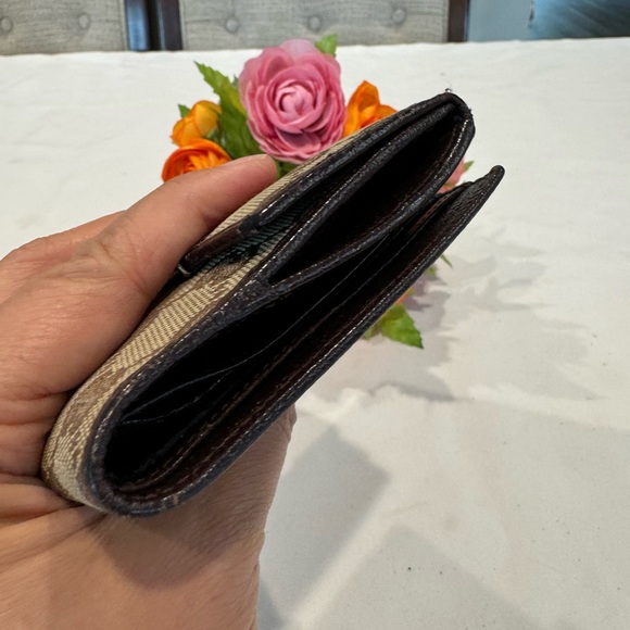 Authentic Gucci wallet - Picture 13 of 13